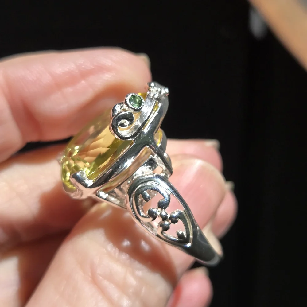 17k pear cut Lemon Quartz 🍋 & green 💚 sapphire sterling & white goldring sz8.5 - Picture 10 of 14